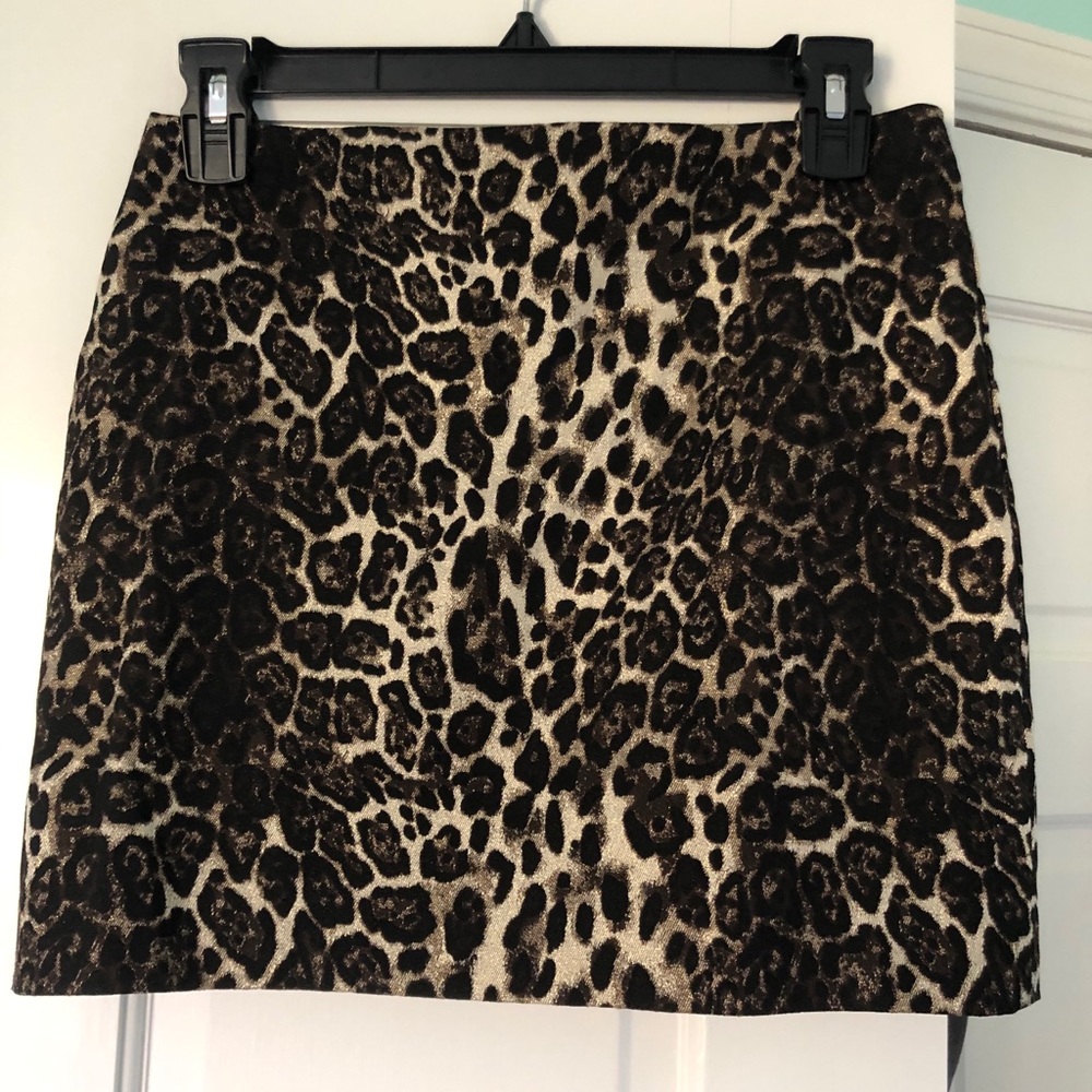 COPY - Alice + Olivia Leopard Mini Skirt - Picture 3 of 7